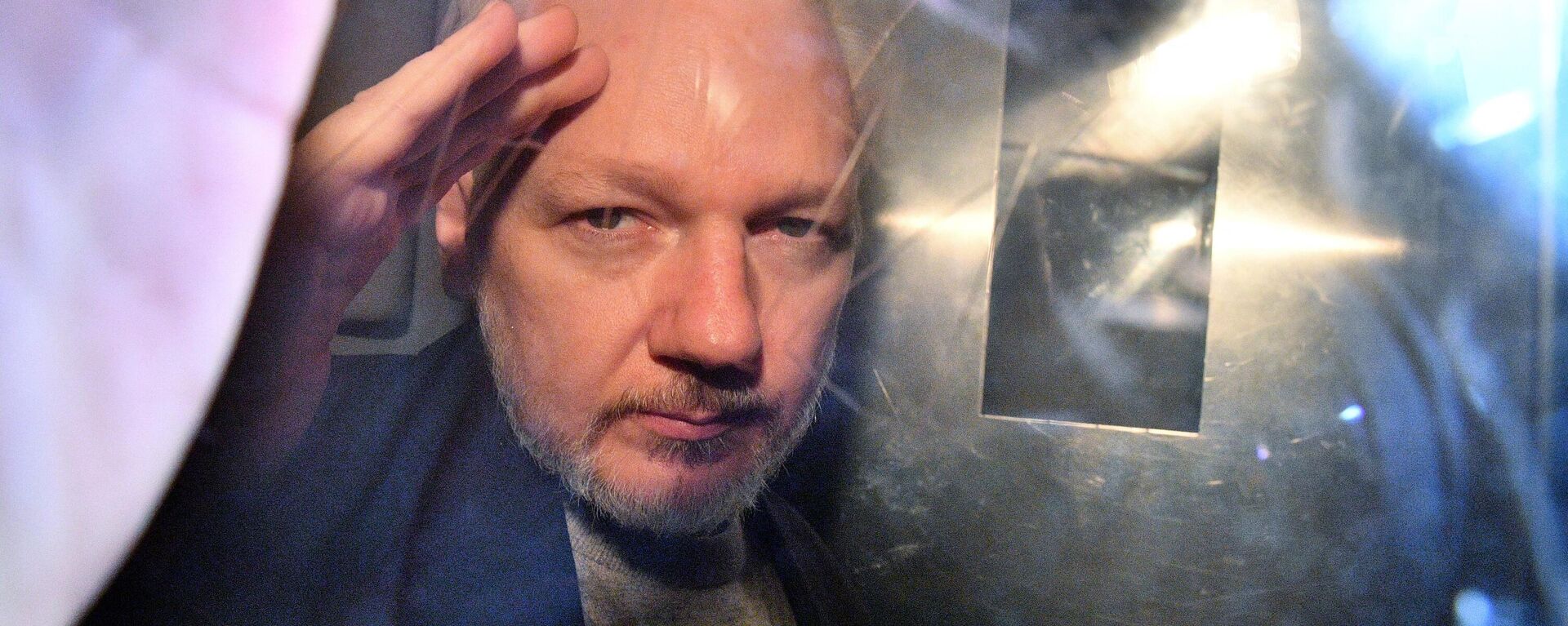 Người sáng lập WikiLeaks, Julian Assange - Sputnik Việt Nam, 1920, 01.07.2022