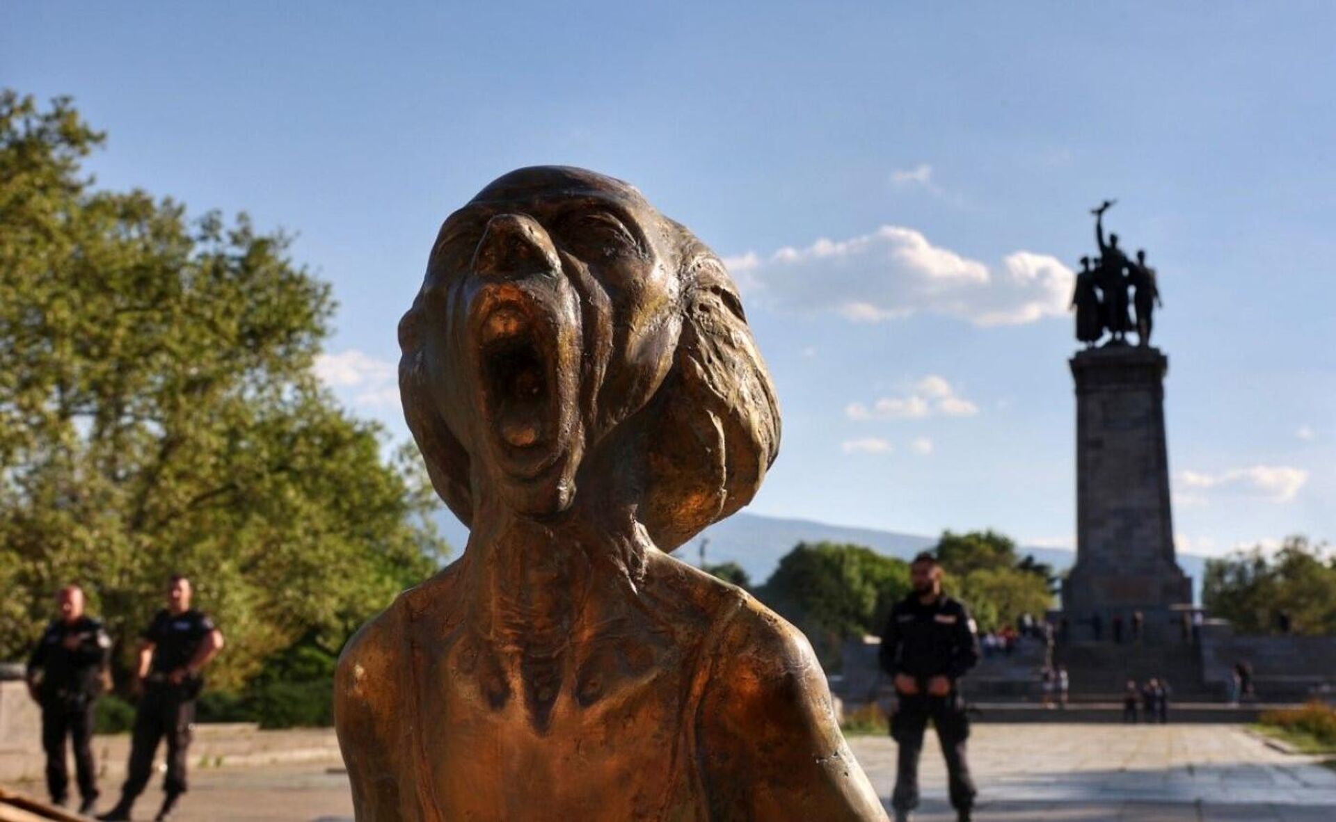Tác phẩm điêu khắc có tên Tiếng khóc của người mẹ Ukraine ở Sofia, Bulgaria - Sputnik Việt Nam, 1920, 05.07.2022