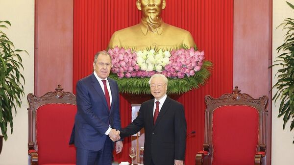 Tổng Bí thư Nguyễn Phú Trọng tiếp Bộ trưởng Ngoại giao Liên bang Nga Sergey Lavrov  - Sputnik Việt Nam