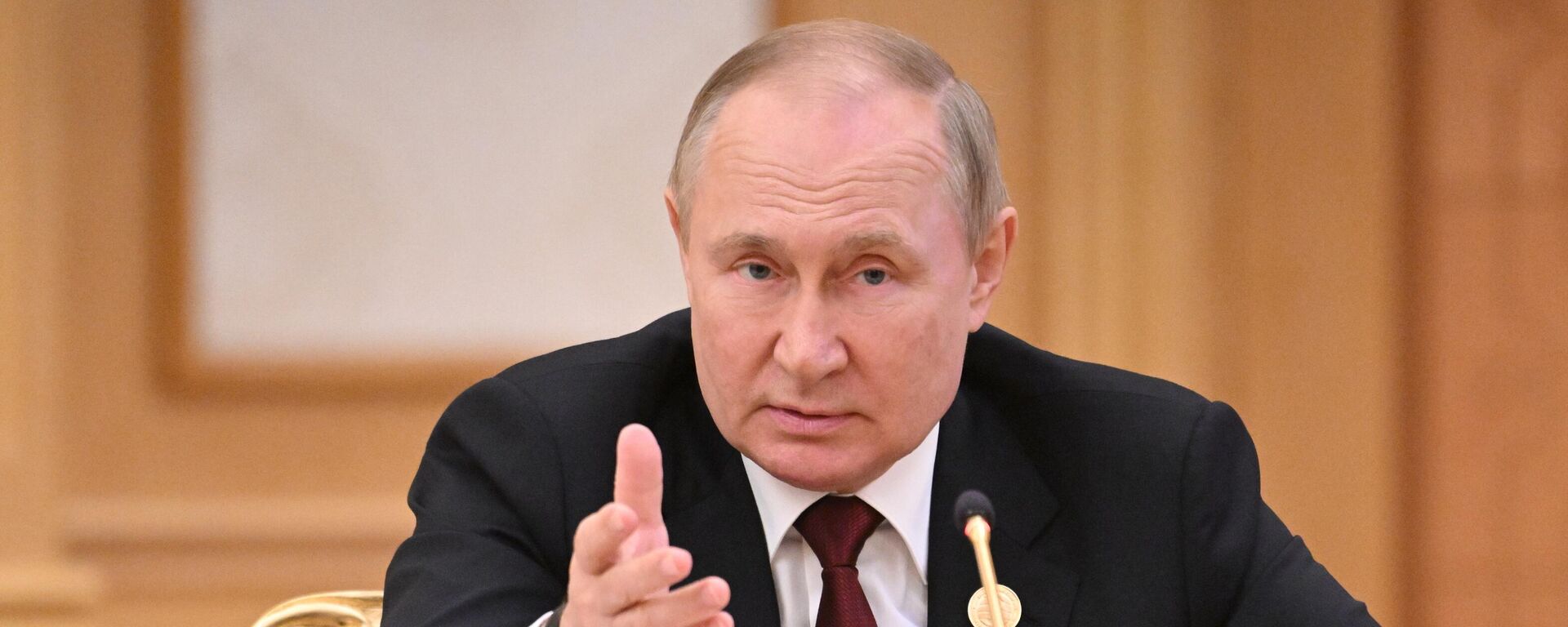 Tổng thống Vladimir Putin tham dự Hội nghị thượng đỉnh Caspi lần thứ sáu - Sputnik Việt Nam, 1920, 01.07.2022