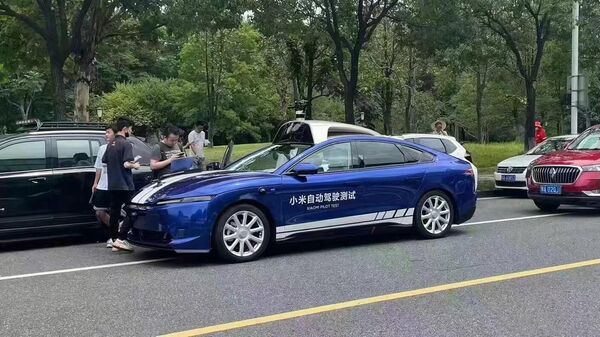 Xe thử nghiệm xe tự lái của Xiaomi - Sputnik Việt Nam