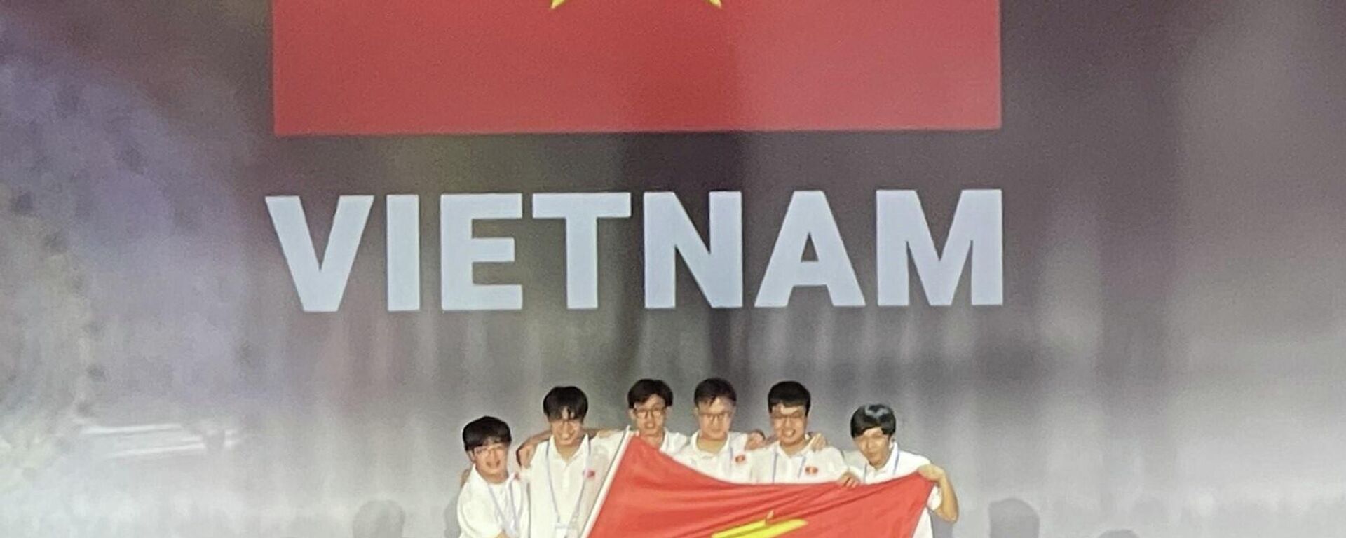 Cả 6 học sinh thi Olympic Toán học quốc tế năm 2022 đều giành huy chương - Sputnik Việt Nam, 1920, 15.07.2022