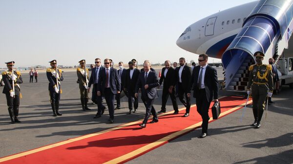 Tổng thống Nga Vladimir Putin bay đến Tehran - Sputnik Việt Nam