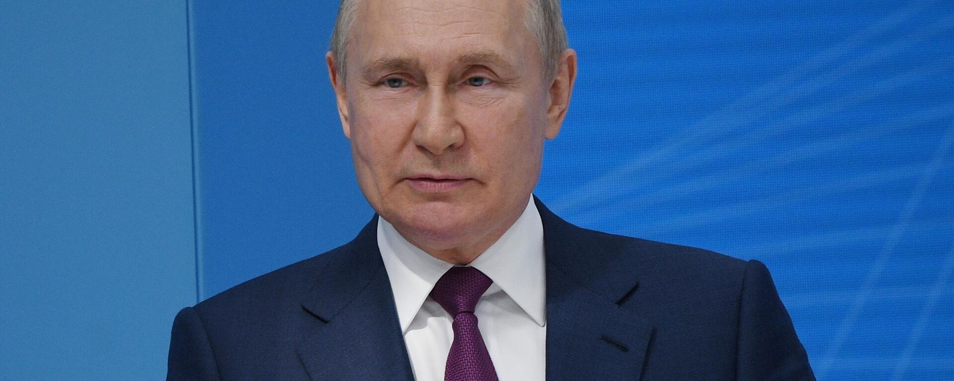 Tổng thống Nga Vladimir Putin phát biểu tại Diễn đàn «Những ý tưởng mạnh mẽ dành cho thời đại mới» - Sputnik Việt Nam, 1920, 20.07.2022