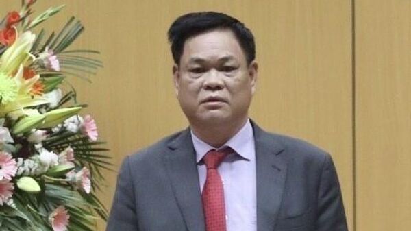 Bộ Chính trị kỷ luật cảnh cáo ông Huỳnh Tấn Việt và khai trừ Đảng ông Nguyễn Chí Hiến  - Sputnik Việt Nam