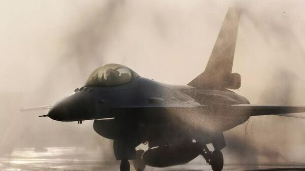 Máy bay chiến đấu F-16 - Sputnik Việt Nam