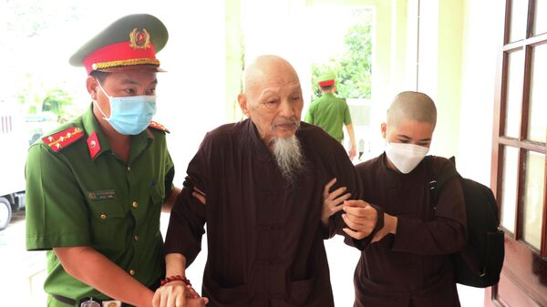 Long An: Tiếp tục đưa ra xét xử vụ án xảy ra tại Tịnh thất Bồng Lai - Sputnik Việt Nam