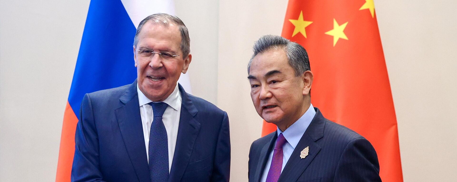 Ngoại trưởng Nga S. Lavrov và Ngoại trưởng Trung Quốc Vương Nghị - Sputnik Việt Nam, 1920, 28.07.2022