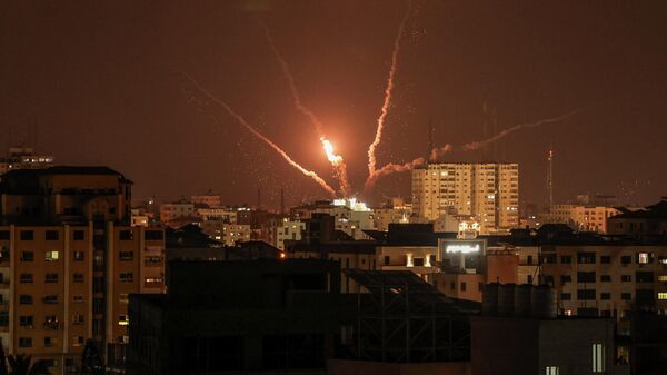 Người Palestine tấn công Israel - Sputnik Việt Nam