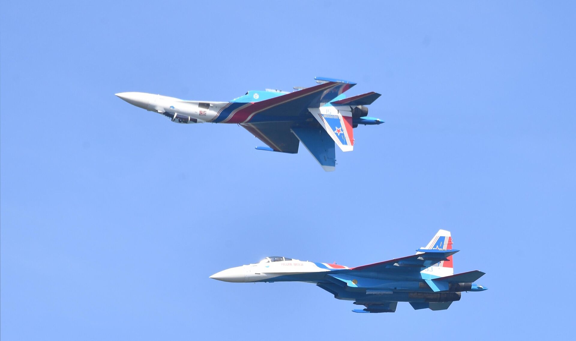 Máy bay Su-30SM. Các sự kiện lễ hội kỷ niệm 110 năm Ngày thành lập Lực lượng Không quân Nga - Sputnik Việt Nam, 1920, 12.08.2022