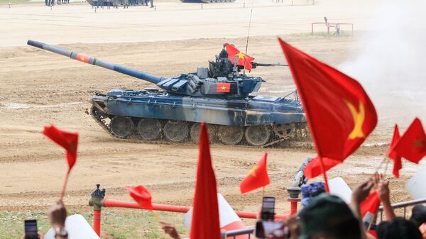 Kíp lái số 3 của đội tăng Việt Nam hoàn thành phần thi trong 29 phút 8 giây. - Sputnik Việt Nam