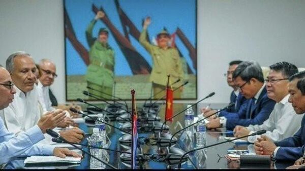 Việt Nam và Cuba tăng cường hợp tác trong công tác tư tưởng - Sputnik Việt Nam