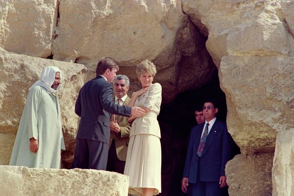 Công nương xứ Wales Diana thăm Giza. - Sputnik Việt Nam