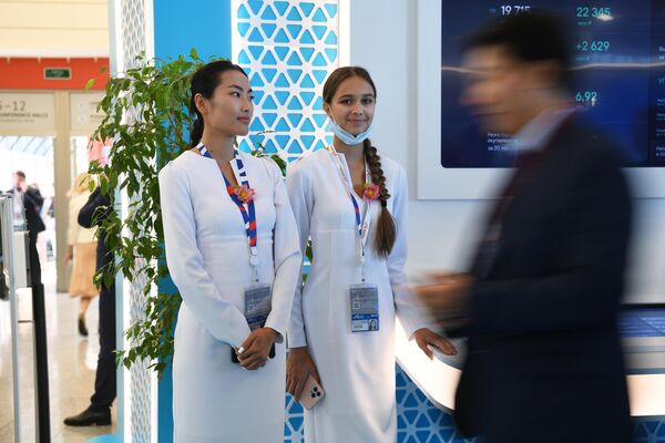 Thành viên tham gia Diễn đàn Kinh tế Phương Đông tại Vladivostok. - Sputnik Việt Nam