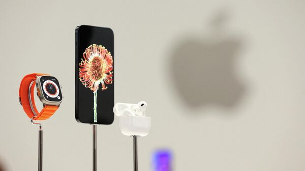 Buổi ra mắt Apple Watch Ultra, iPhone 14 và AirPods Pro - Sputnik Việt Nam