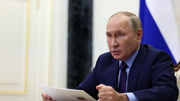 Tổng thống Liên bang Nga V.Putin họp Hội đồng Bảo an Liên bang Nga - Sputnik Việt Nam