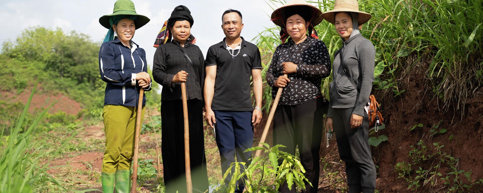 Những người nông dân dân tộc thiểu số vùng Tây Bắc Việt Nam áp dụng mô hình làng nông nghiệp ứng phó  - Sputnik Việt Nam, 1920, 26.09.2022