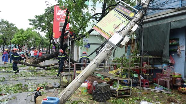 Đà Nẵng khẩn trương khắc phục hậu quả do bão số 4 gây ra - Sputnik Việt Nam