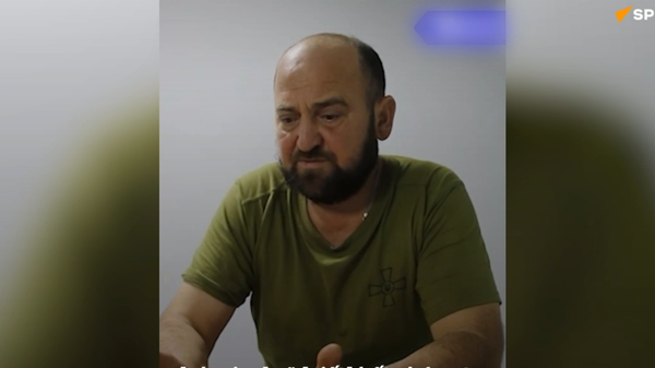 Một lính Ukraina hạ vũ khí đã gửi lời tới các đồng chí của mình - Sputnik Việt Nam