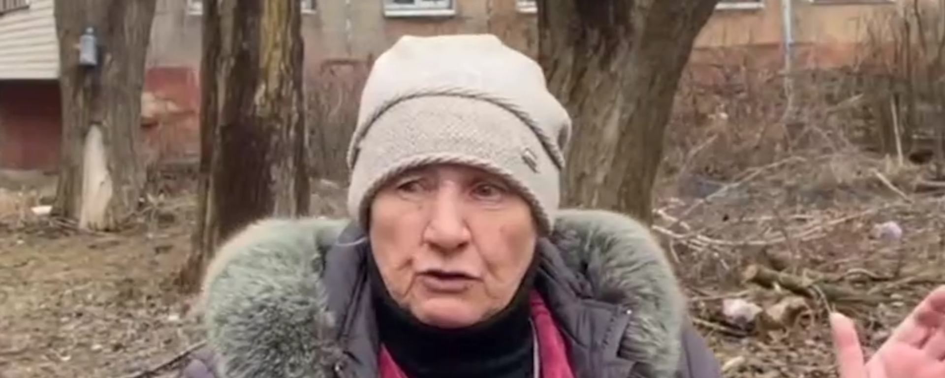 Một phụ nữ về hưu từ Gorlovka nói về những vụ pháo kích từ phía Ukraina - Sputnik Việt Nam, 1920, 14.10.2022