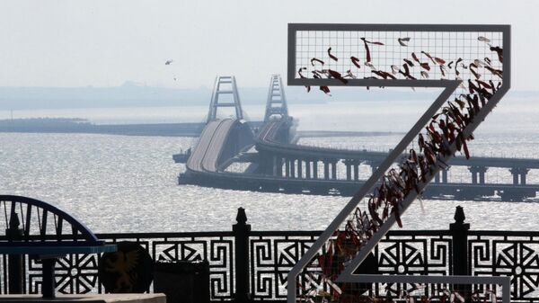 Tình trạng khẩn cấp trên cầu Crưm - Sputnik Việt Nam