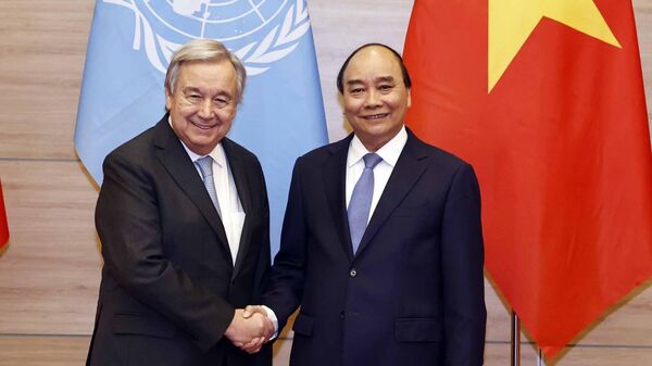 Chủ tịch nước Nguyễn Xuân Phúc và Tổng Thư ký Liên hợp quốc António Guterres dự Lễ kỷ niệm 45 năm Việt Nam gia nhập Liên Hợp Quốc - Sputnik Việt Nam