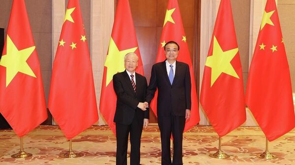 Tổng Bí thư Nguyễn Phú Trọng hội kiến Thủ tướng Trung Quốc Lý Khắc Cường - Sputnik Việt Nam
