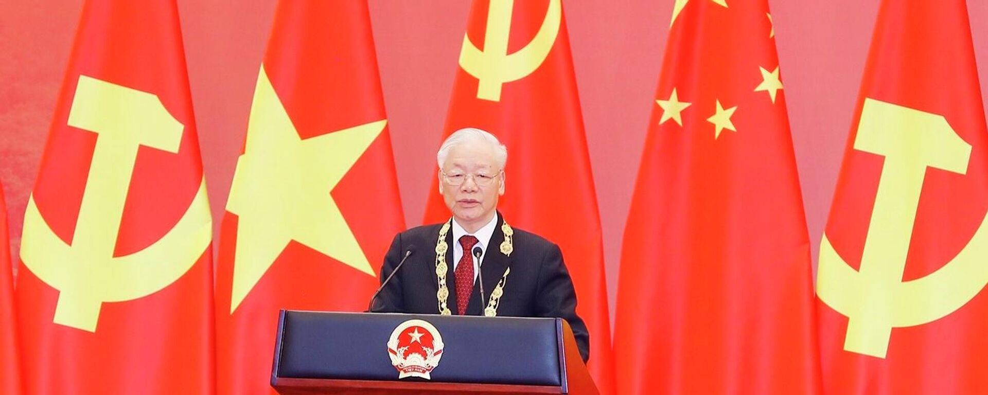 Lễ trao Huân chương Hữu nghị của Trung Quốc tặng Tổng Bí thư Nguyễn Phú Trọng - Sputnik Việt Nam, 1920, 02.11.2022