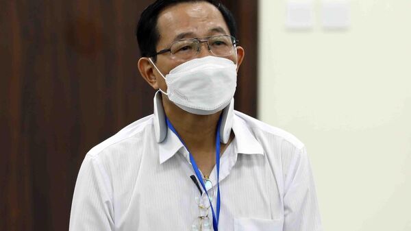 Xét xử cựu Thứ trưởng Bộ Y tế Cao Minh Quang  - Sputnik Việt Nam