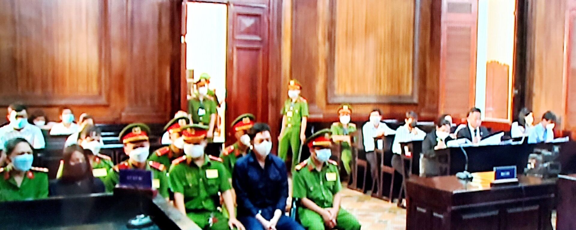 Xét xử vụ án bạo hành bé gái đến tử vong ở Thành phố Hồ Chí Minh - Sputnik Việt Nam, 1920, 25.11.2022