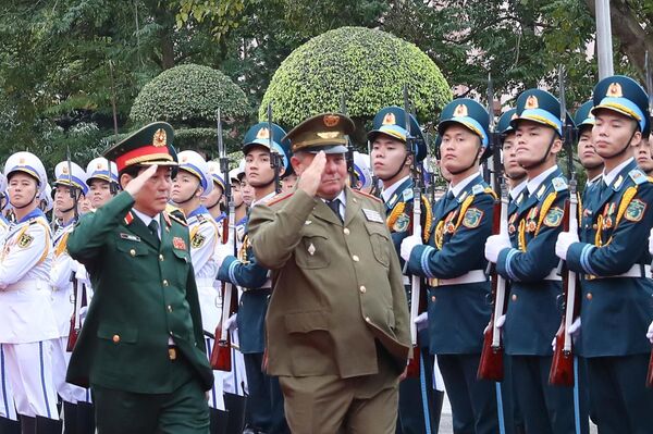 Chủ nhiệm Chính trị các Lực lượng vũ trang Cách mạng Cuba thăm chính thức Việt Nam - Sputnik Việt Nam