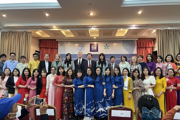 Khai mạc chương trình “Đào tạo nâng cao trình độ chuyên môn cho giáo viên tiếng Nga tại các nước châu Á” - Sputnik Việt Nam