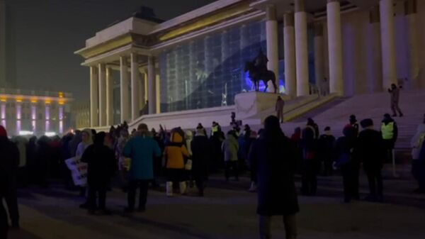 Các cuộc biểu tình tiếp tục ở Ulaanbaatar, Mông Cổ, trong bối cảnh các báo cáo về trộm than - Sputnik Việt Nam
