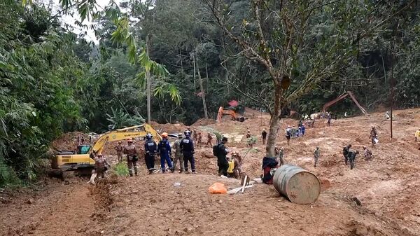 It nhất 24 người thiệt mạng do vụ sạt lở đất ở Malaysia - Sputnik Việt Nam