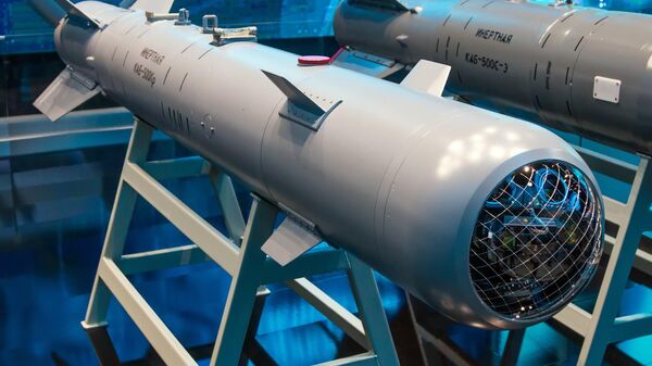 Bom điều chỉnh trên không KAB-500Kr - Sputnik Việt Nam