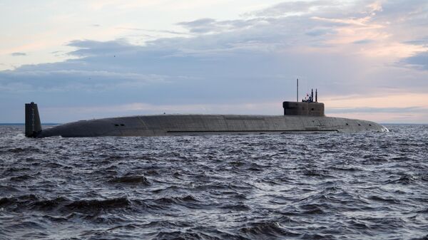 Tàu tuần dương dưới nước Hoàng tử Vladimir tiếp tục thử nghiệm trên biển nhà máy - Sputnik Việt Nam