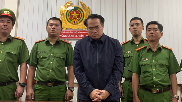 Cục trưởng Cục Đăng kiểm Việt Nam Đặng Việt Hà bị bắt - Sputnik Việt Nam