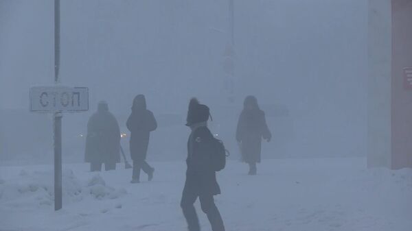 Thành phố Yakutsk bị bao trùm trong sương giá - Sputnik Việt Nam