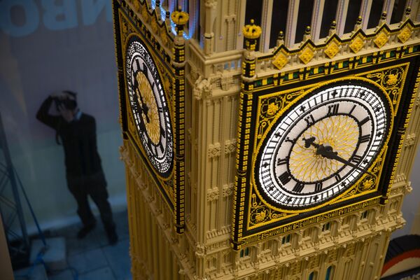 Big Ben ghép bằng Lego ở London. - Sputnik Việt Nam