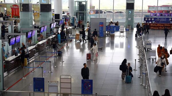 Sân bay Nội Bài đón gần 900.000 lượt khách dịp Tết Quý Mão - Sputnik Việt Nam