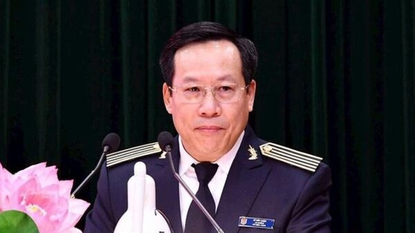 Thứ trưởng Kiểm toán Nhà nước Việt Nam Ông Lê Đức Luận - Sputnik Việt Nam