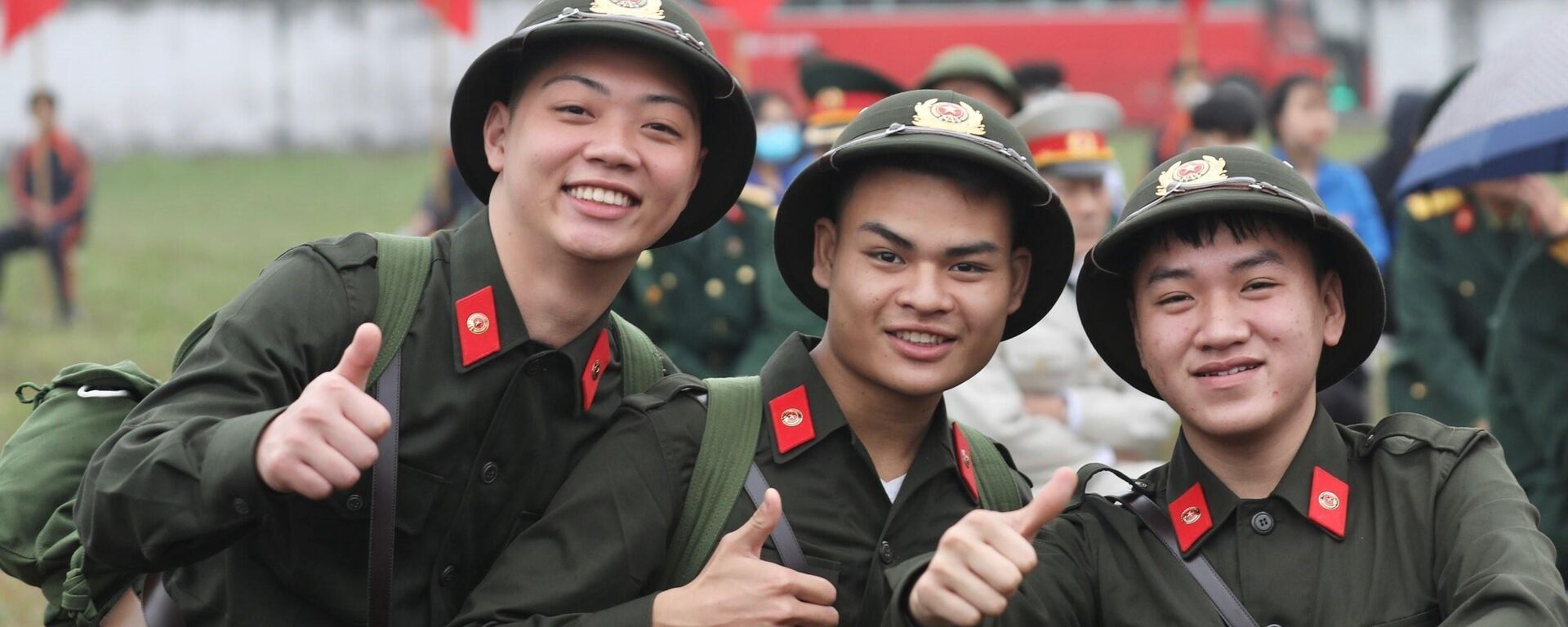 Thanh niên Thủ đô nô nức lên đường thực hiện nghĩa vụ quân sự năm 2023 - Sputnik Việt Nam, 1920, 06.02.2023