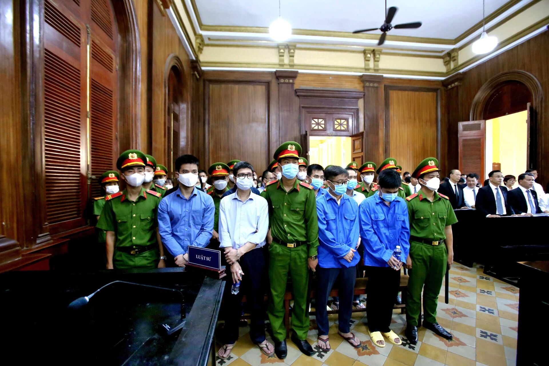 Xét xử vụ án vi phạm quy định đấu thầu xảy ra tại Sở Y tế Cần Thơ - Sputnik Việt Nam, 1920, 09.02.2023