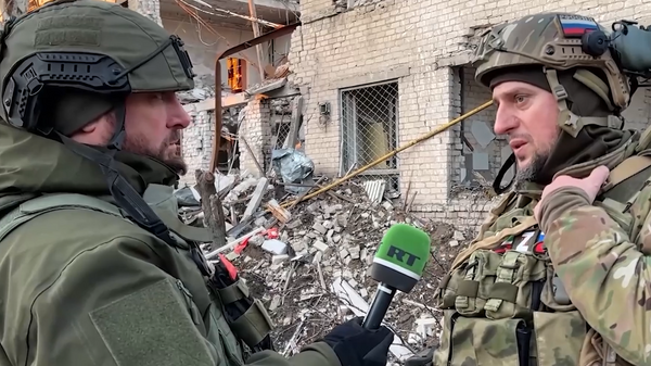 Chiến sĩ Nga kể lại việc tiêu diệt lính đánh thuê nước ngoài ở Ukraina như thế nào - Sputnik Việt Nam