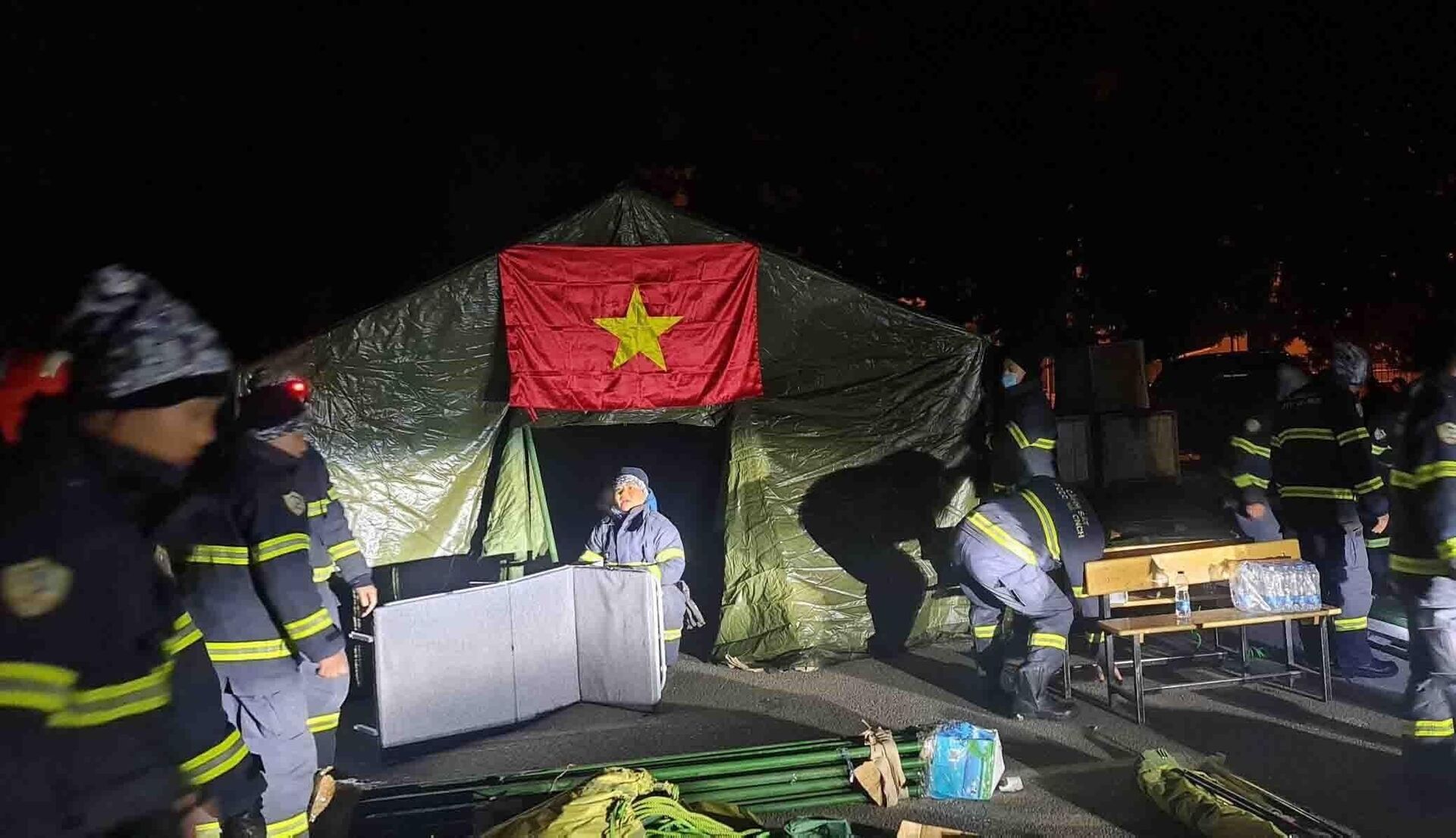 Đoàn công tác cứu nạn quốc tế của Bộ Công an Việt Nam bắt đầu triển khai công tác cứu hộ tại thành phố Adiyaman, Thổ Nhĩ Kỳ - Sputnik Việt Nam, 1920, 14.02.2023