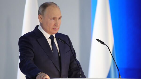 Tổng thống Nga Vladimir Putin đọc thông điệp thường niên trước Quốc hội Liên bang (21/04/2021) - Sputnik Việt Nam