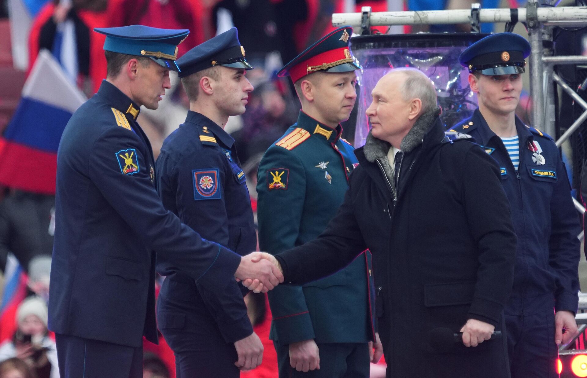 Ngày 22 tháng 2 năm 2023. Tổng thống Nga Vladimir Putin phát biểu tại buổi hòa nhạc Vinh quang cho những người bảo vệ Tổ quốc! - Sputnik Việt Nam, 1920, 22.02.2023
