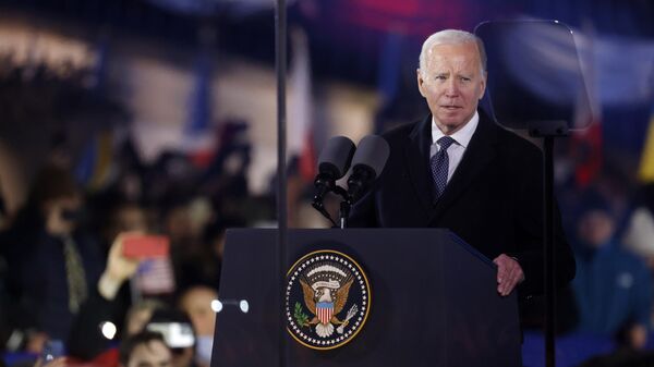 Tổng thống Hoa Kỳ Joe Biden phát biểu tại Warsaw - Sputnik Việt Nam