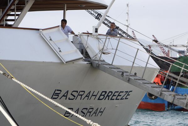 Du thuyền Basra Breeze của Tổng thống Iraq bị lật đổ Saddam Hussein tại thành phố Perama, Hy Lạp, 2009. - Sputnik Việt Nam