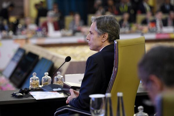 Ngoại trưởng Hoa Kỳ Antony Blinken tại Hội nghị Bộ trưởng Ngoại giao G20 ở New Delhi. - Sputnik Việt Nam